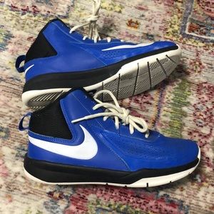 Nike high tops size 6Y